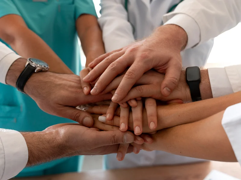 Mãos Unidas: Compromisso com a Excelência na Consultoria em Direito Administrativo